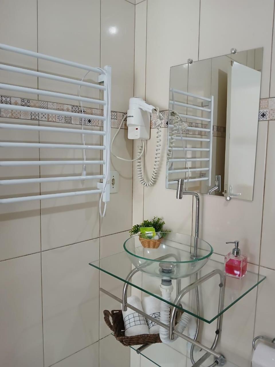 Hospedagem Quarto Chic Centro Cunha Ngoại thất bức ảnh